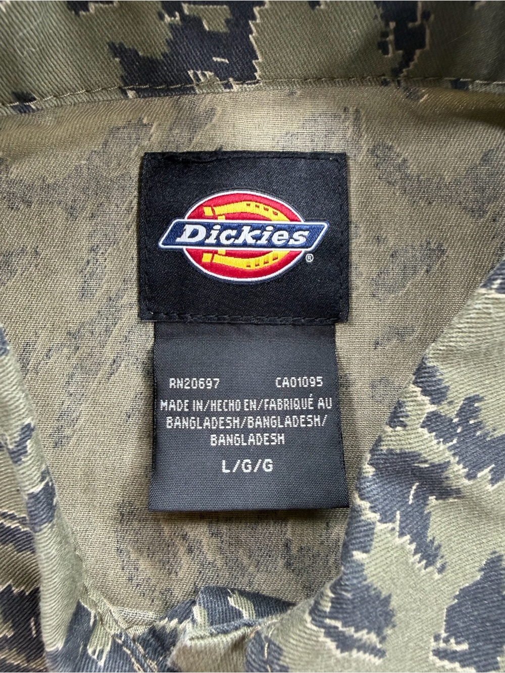 Dickies Women’s Cropped Camo Button Up Shirt Large Gorpcore Utility - Picture 7 of 10